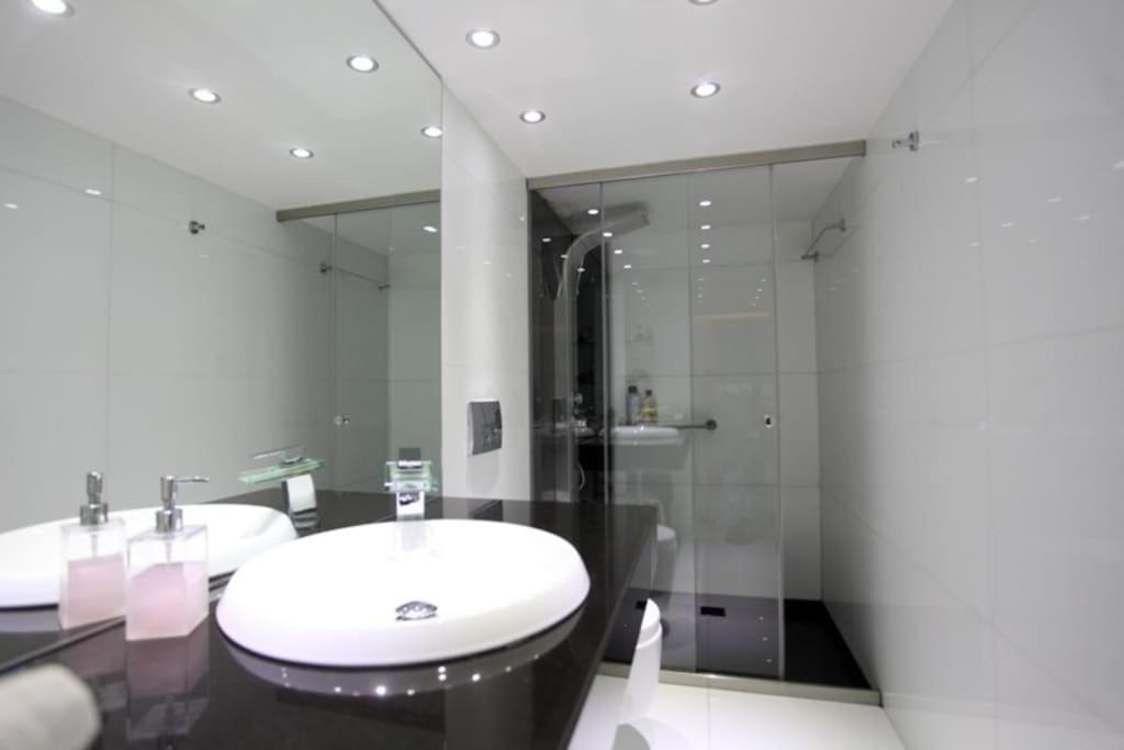Olvias Apartment Athene Buitenkant foto